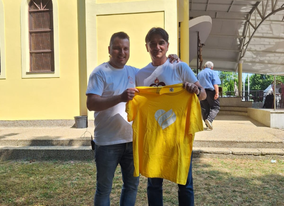 Živa vatra na Biskupijskom susretu obitelji, krizmanika i mladih Varaždinske biskupije u Ludbregu